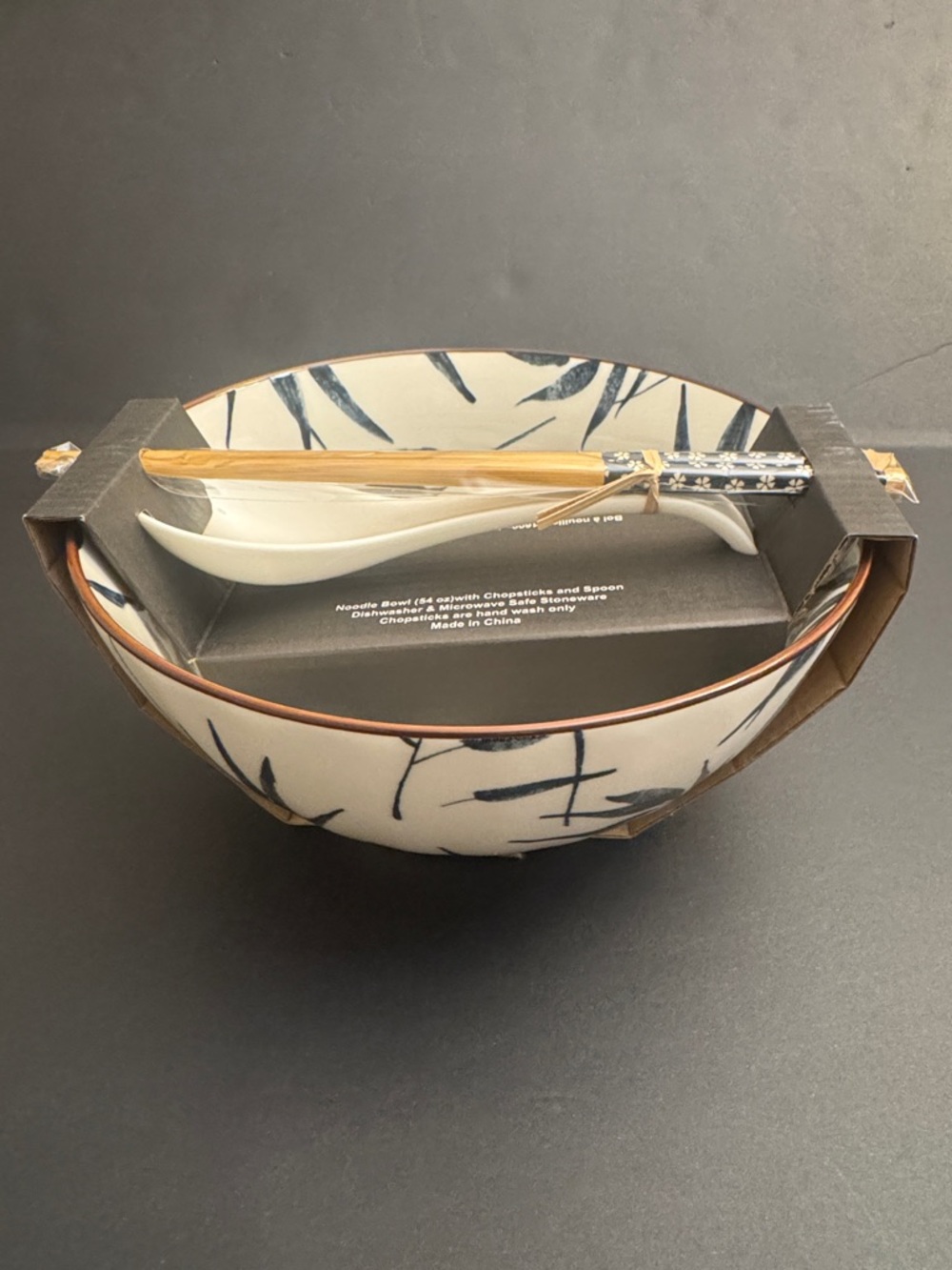 SH Home 4pc Ceramic Noodle Bowl with Chopstick & Spoon Set - Picture 4 of 6